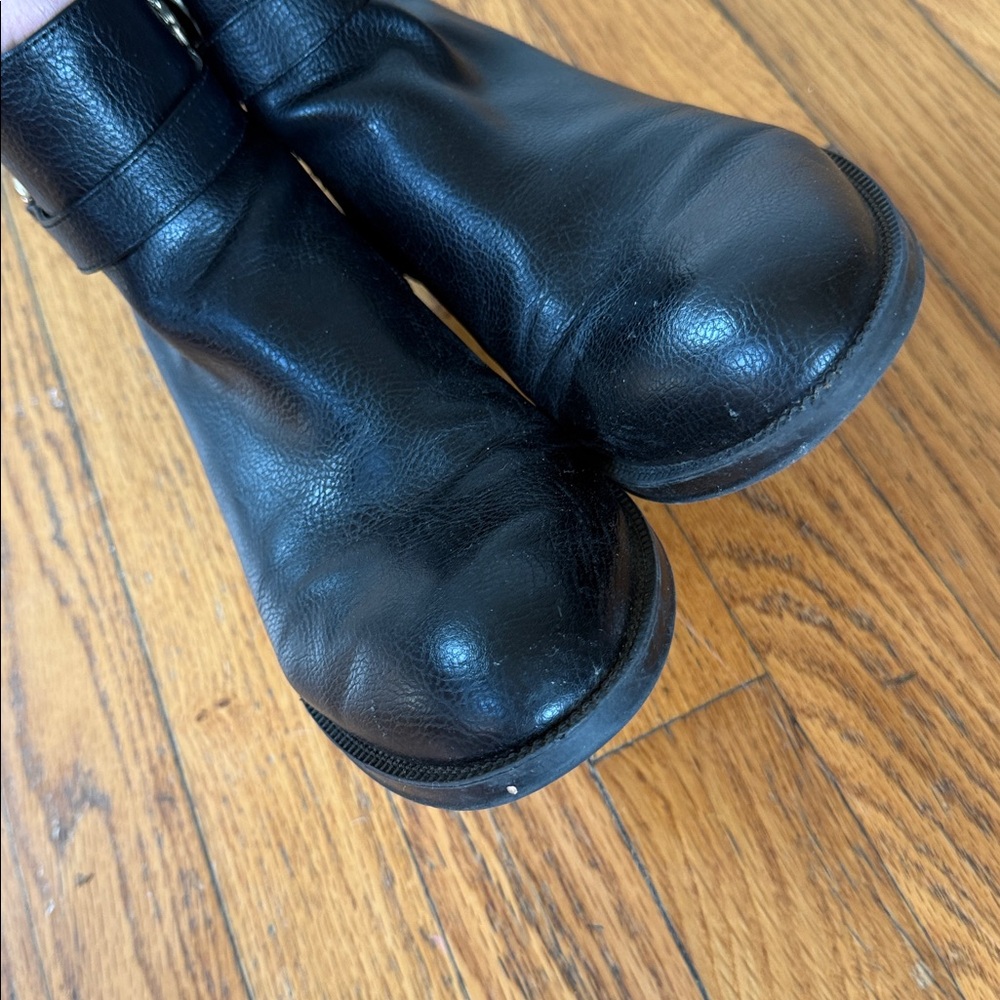 Tommy Hilfiger Black Ankle Boots with Gold Accents 8 - Picture 6 of 10
